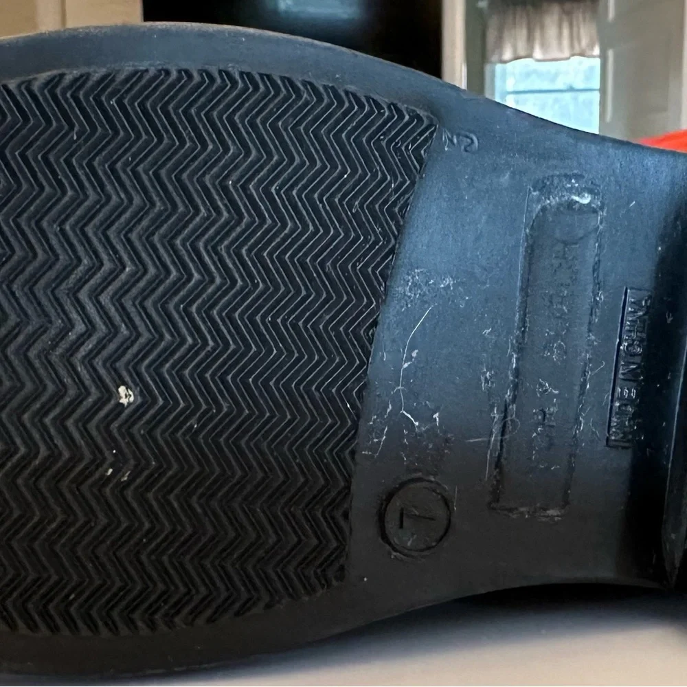 Tory Burch Rain Boots - Picture 5 of 12